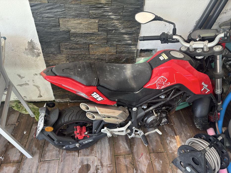 Bennllli TNT 125