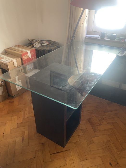 Mesa vidro temperado 150x80 cm, duas pecas. Cada uma a 40€