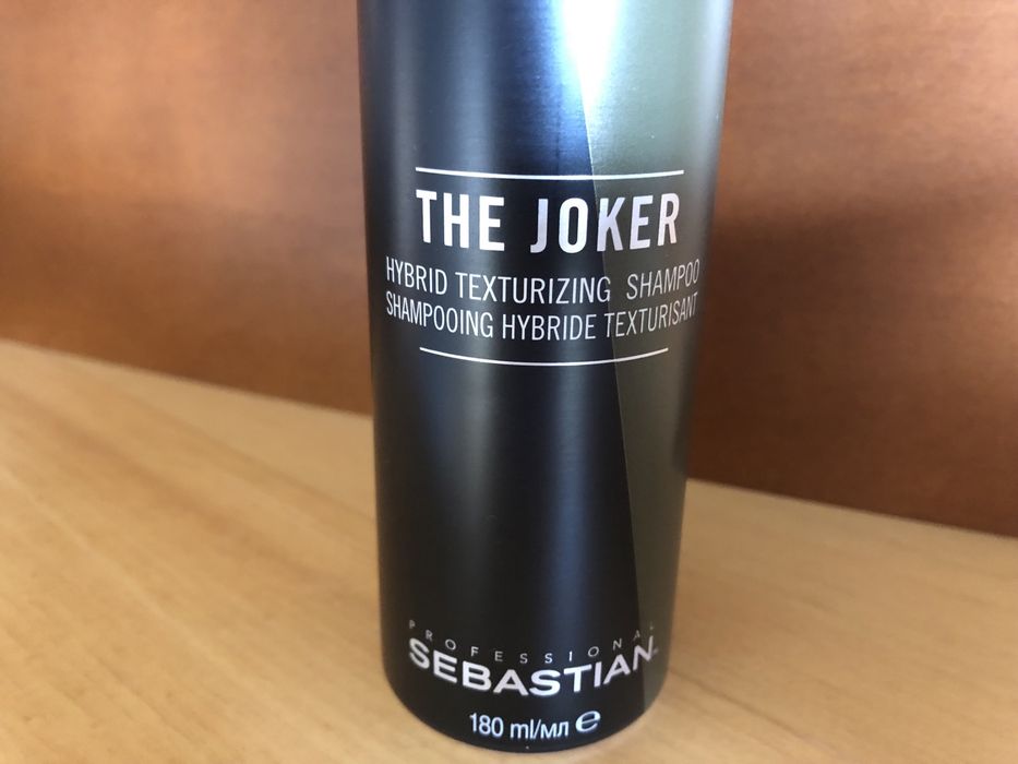 Suchy szampon The Joker Sebastian