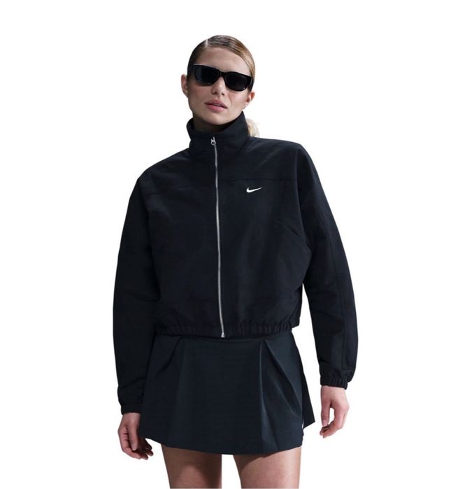 Вітровка жіноча куртка Nike