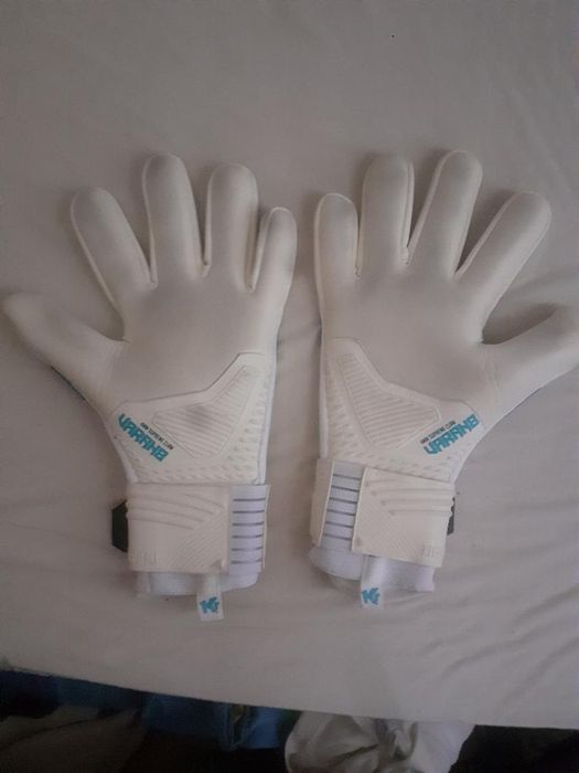 Вратарские перчатки KEEPERsport VARAN8 NC размер 10