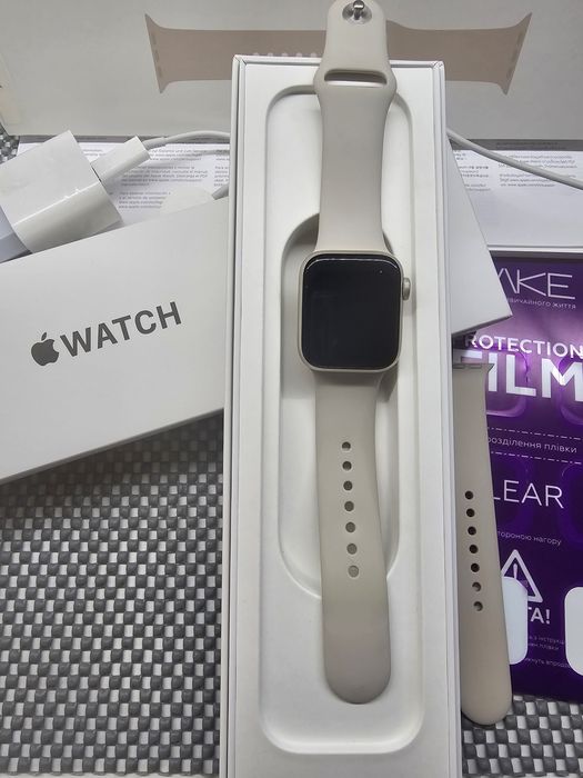 Apple Watch SE Идеальные 40mm Starlight