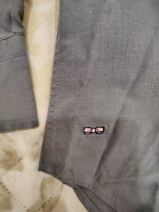 Camisa cinza tam. L/XL em excelente estado