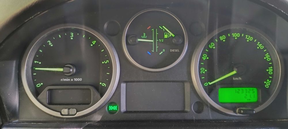 Land Rover Defender — fotografia 7