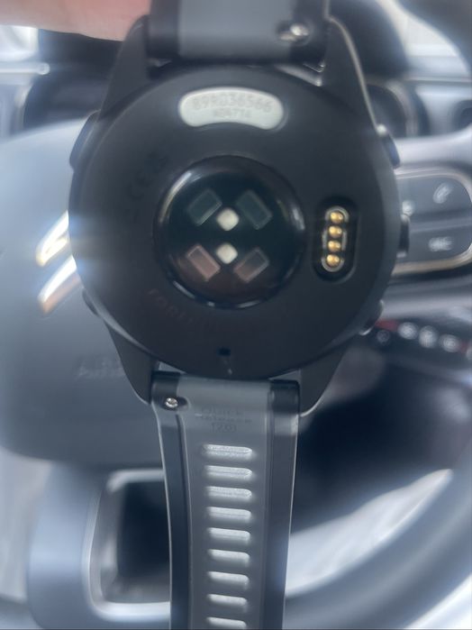 Garmin Forerunner 165 como novo