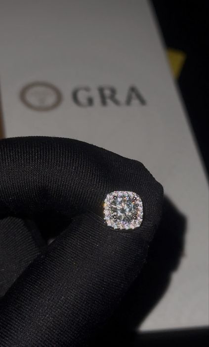 Kolczyk pojedynczy vvs1  moissanite earring 2 karaty diamenty icedout + certyfikaty  GRA