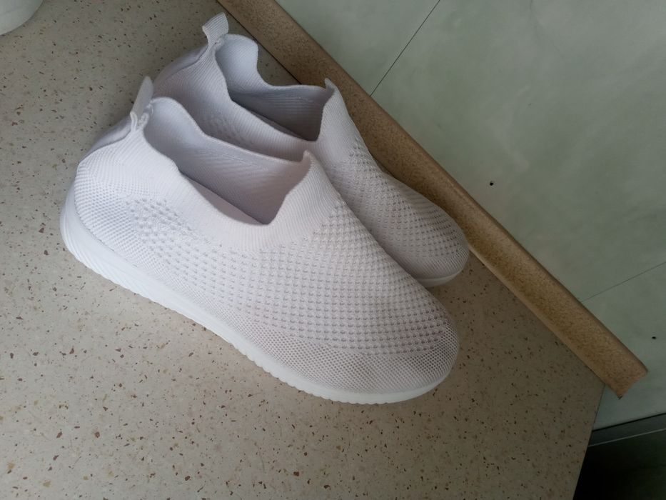 Buty damskie białe używane rozmiar 39 wkładka 24,5cm