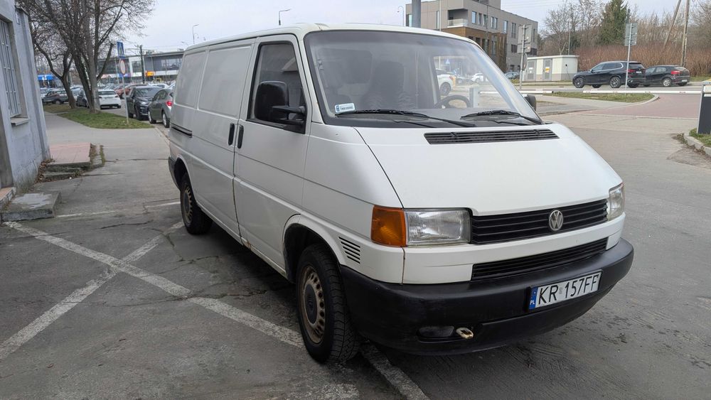 VW T4 bezwypadkowy lakier oryginał
