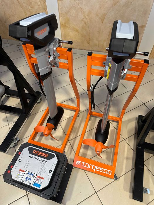 Kompletny zestaw - Elektryczny silnik zaburtowy TORQEEDO 6.0 RL 9.9KM