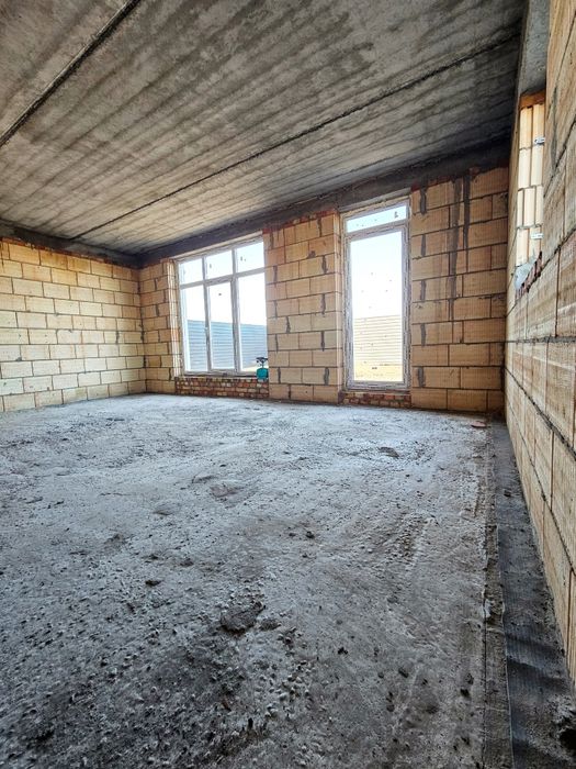 Прожаж будинку р-н Молокозаводу на ділянці 5 соток