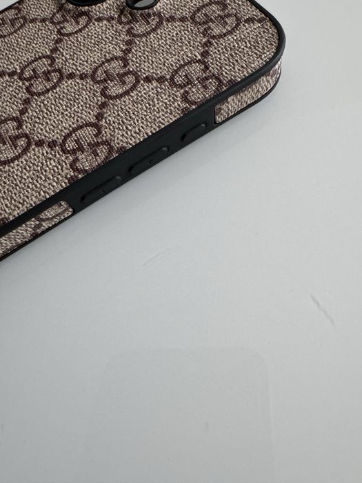 Etui na telefon Iphone 16