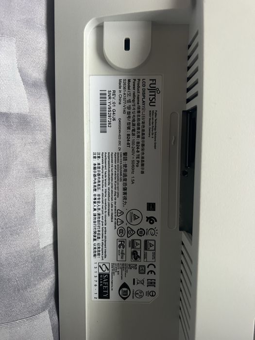 Biały Monitor 24 cale