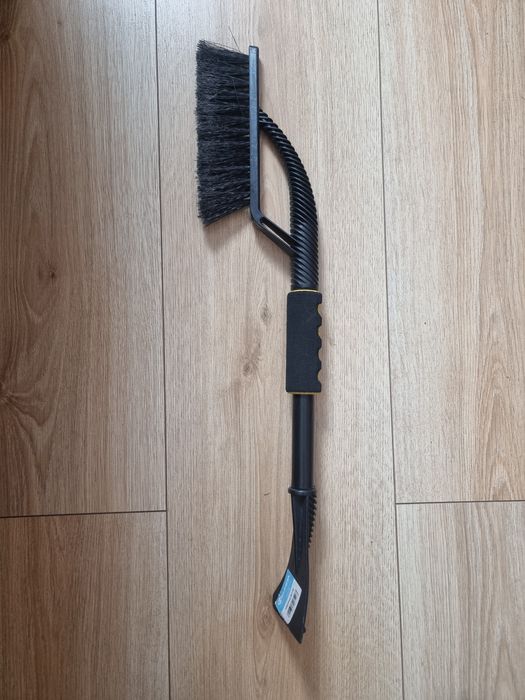 Skrobaczka zmiotka do samochodu do szyb Skrobak