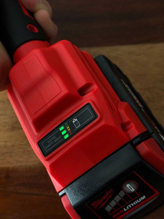 Klucz Udarowy Grzechotka Elektryczna 1/2 na Baterie MILWAUKEE M18