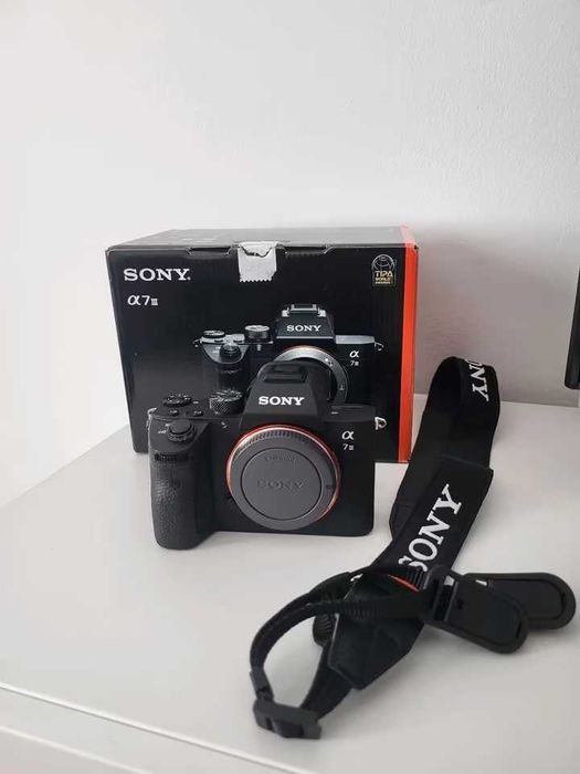 Sony A7 III ILCE-7M3 (stan bardzo dobry)