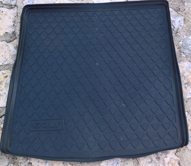NOVO PREÇO | Golf Variant - Revestimento p/ bagageira