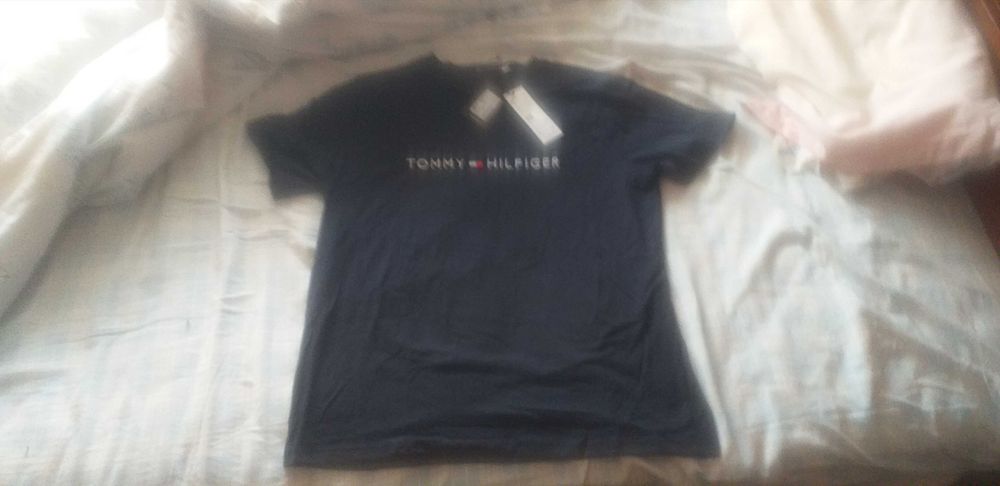 tee shirt Tommy Hilfiger tamanho Xl