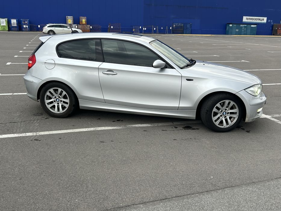 bmw BMW e81 бмв авто автомобіль машина