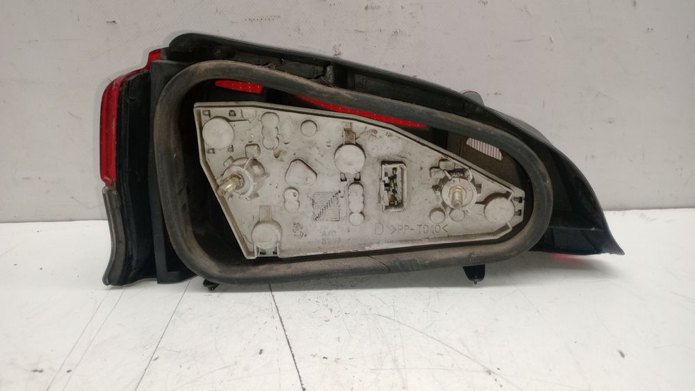 Farolim direito PEUGEOT 106 I (1A, 1C)