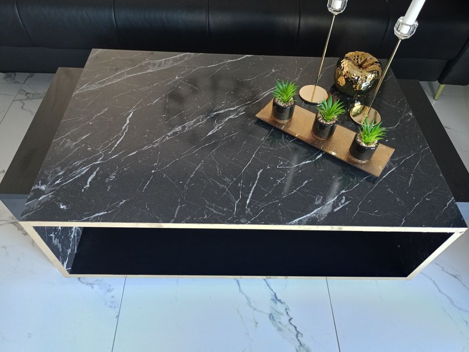 Stolik kawowy czarno złoty