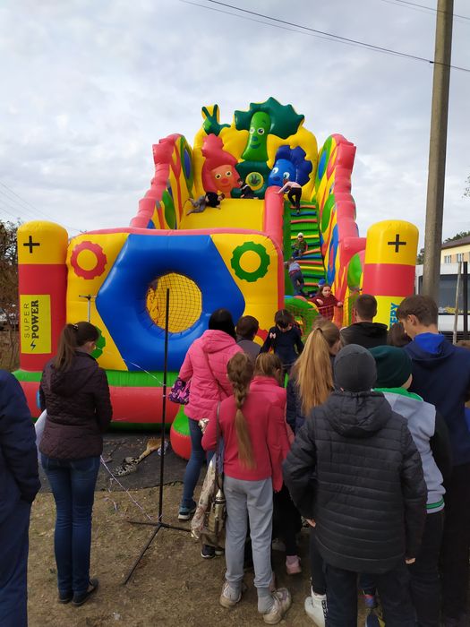 Надувна гірка батут горка оренда. Атракціони прокат солодка вата, тир ...