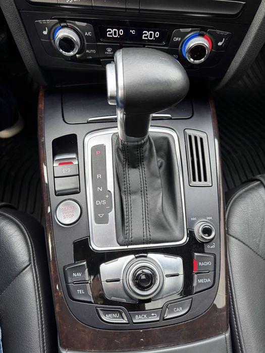 Продам Ауді А4 2015