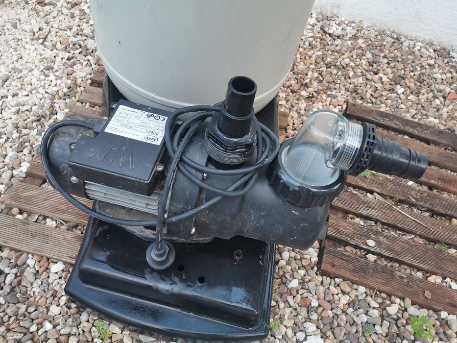 Bomba e filtro de piscina