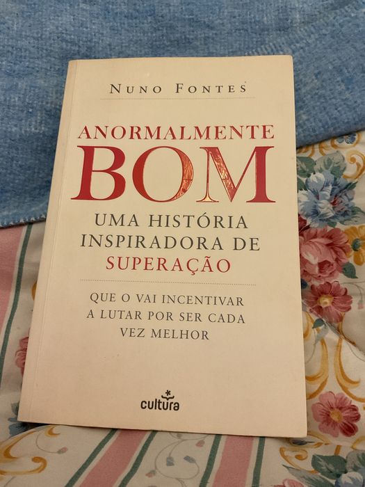 Livro Anormalmente Bom de Nuno Fontes
