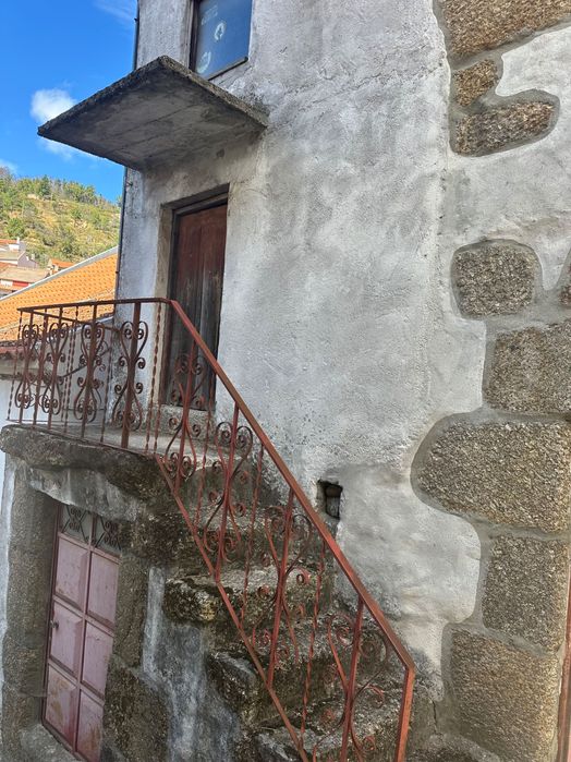 Moradia no coração da Serra da Estrela, Famalicão da serra