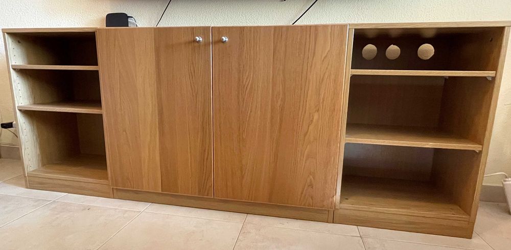 Aparador/sala em excelentes condições, madeira cerejeira