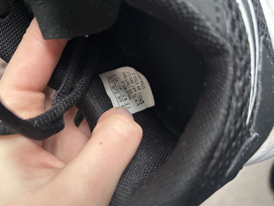 4 пары обуви свитер кошелек