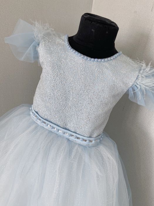 Сукні для дівчаток