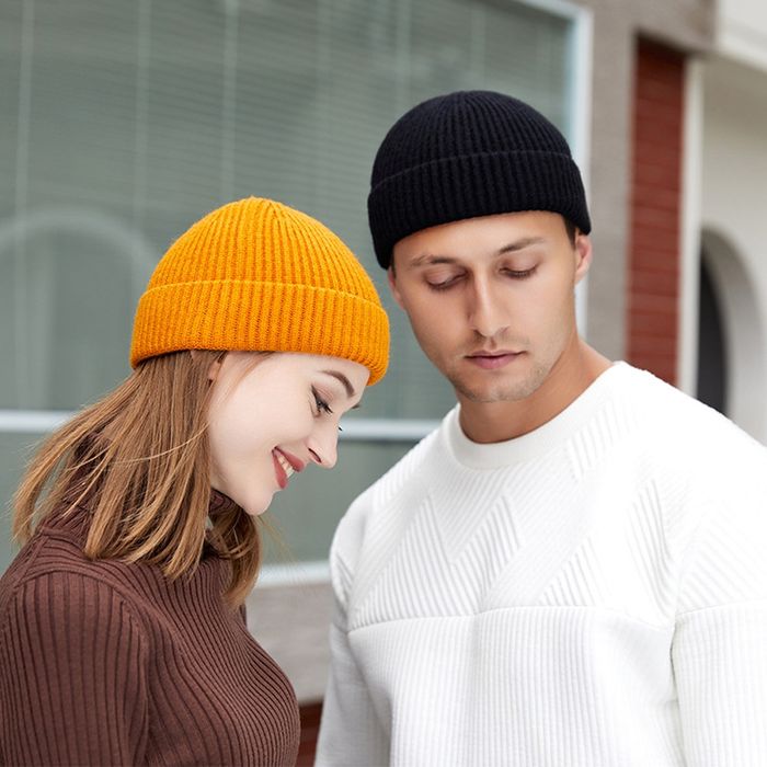 Шапка мини міні Короткая Укороченная Бини mini Beanie Докерка Монатик