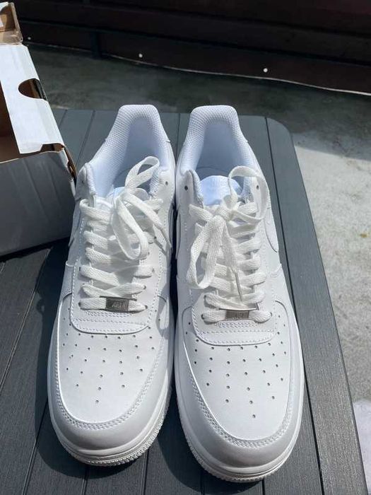 Nike_Air_Force_1_Low_'07_White R.42