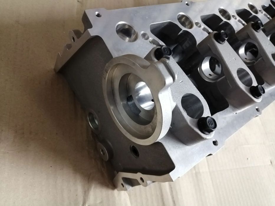 Cabeça Motor Hyundai / Kia  2.0 CRDi