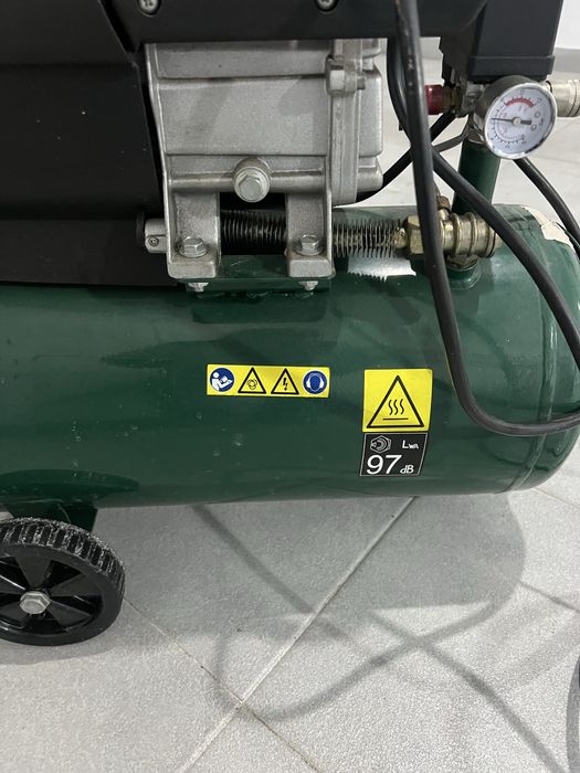 Compressor 24l semi novo