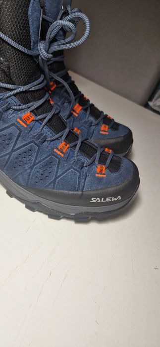 Salewa 42.       .