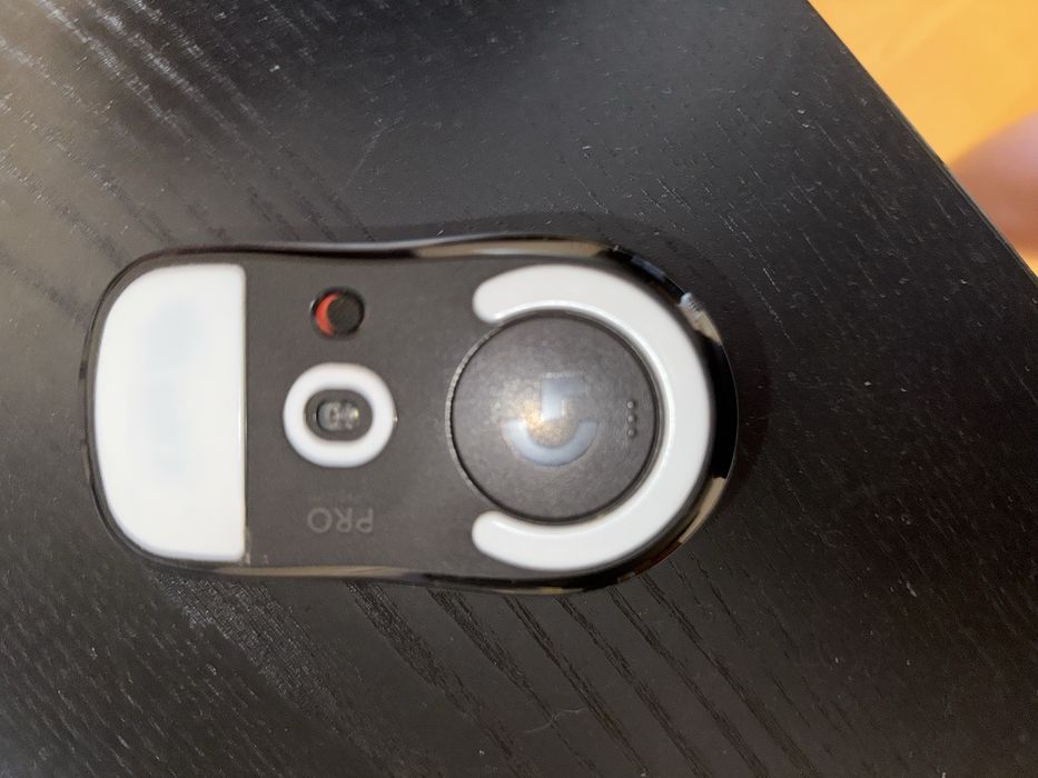 Rato Logitech G Pro