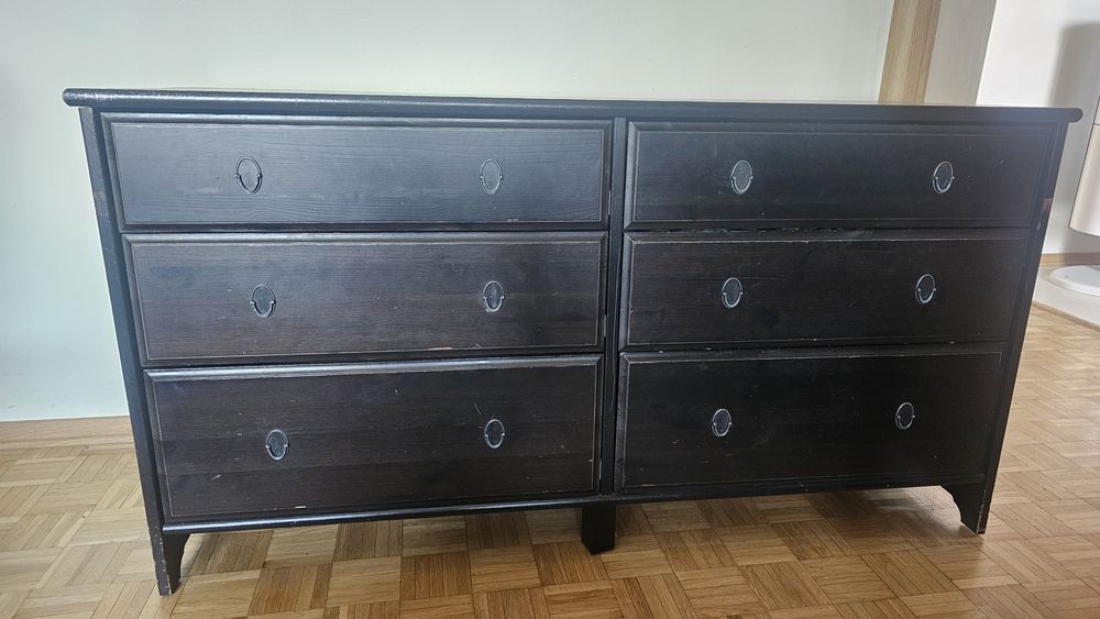 Drewniana komoda z szufladami ikea vallvik venge