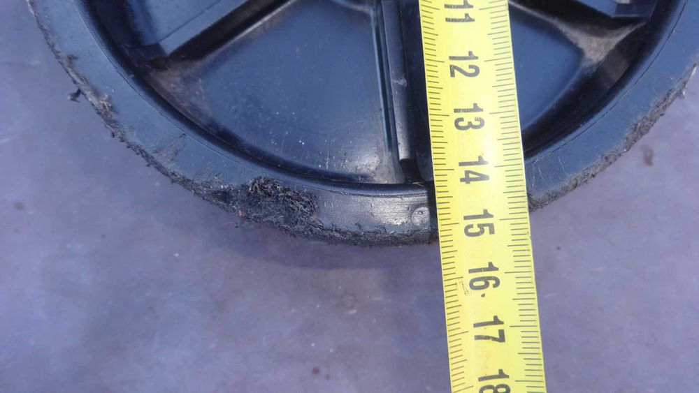 Колесо пластиковое