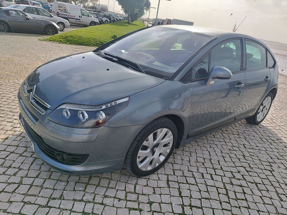 Citroen c4 muito estimado