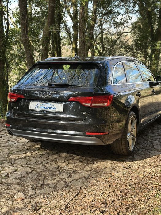 AUDI A4 2.0 TDI S-Line