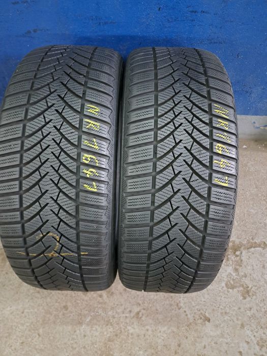 Opony 235/45R19 SEMPERIT