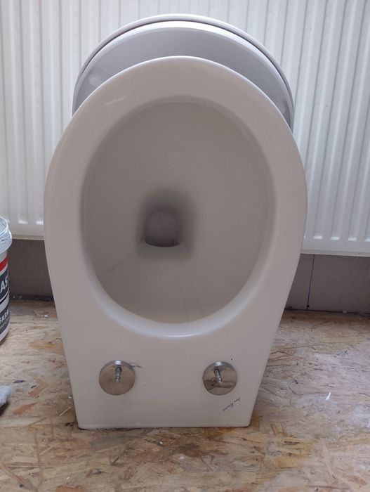 Muszla WC podwieszana