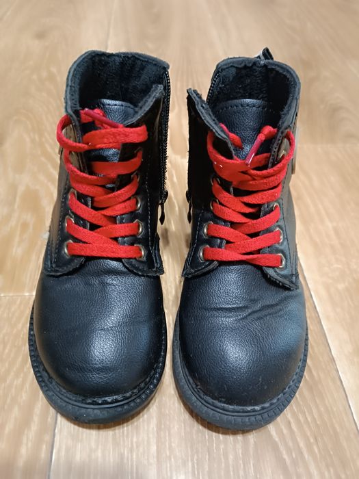 Ботинки для девочки