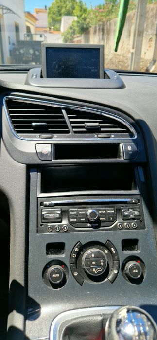 Peugeot 5008 Blue HDI Style