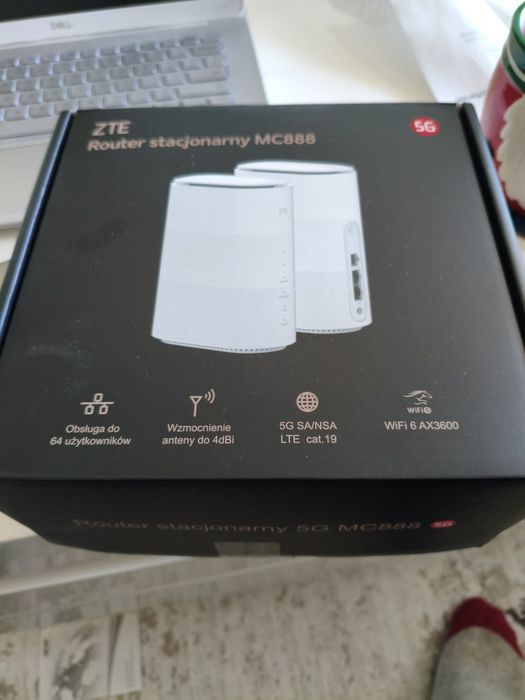 Router stacjonarny ZTE MC888