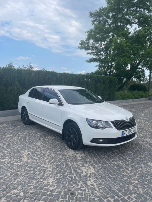 Шкода Суперб 1,8