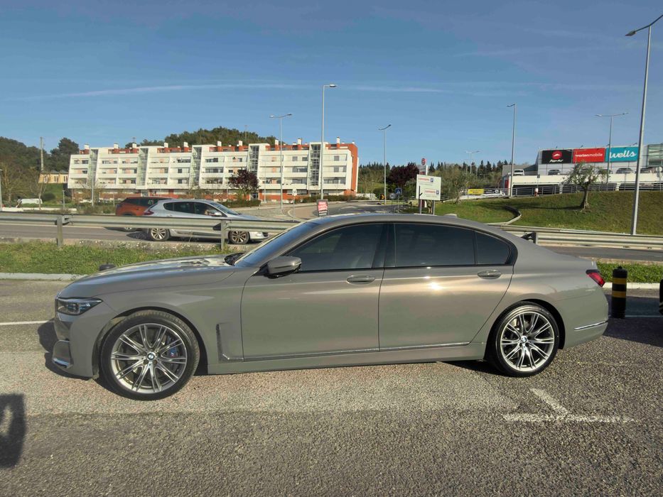 BMW 740 LD XDrive Hibrido - 4 lugares