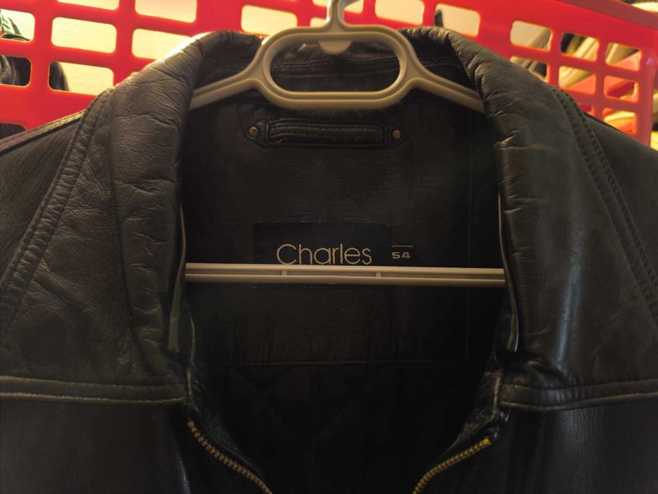 Casaco Cabedal cor preta